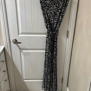 Black and White Floral Maxi jumpsuit